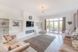 Photo 18- click for photo gallery